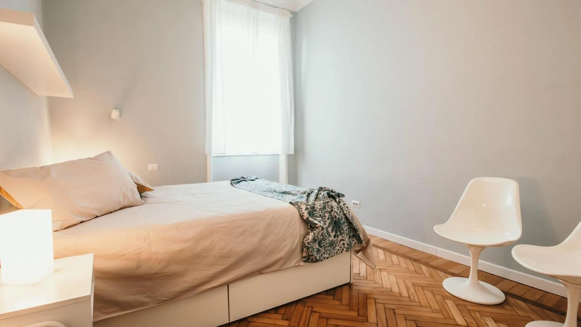 Appartamento Papiniano - Lakeside L&B Milano Lägenhet
